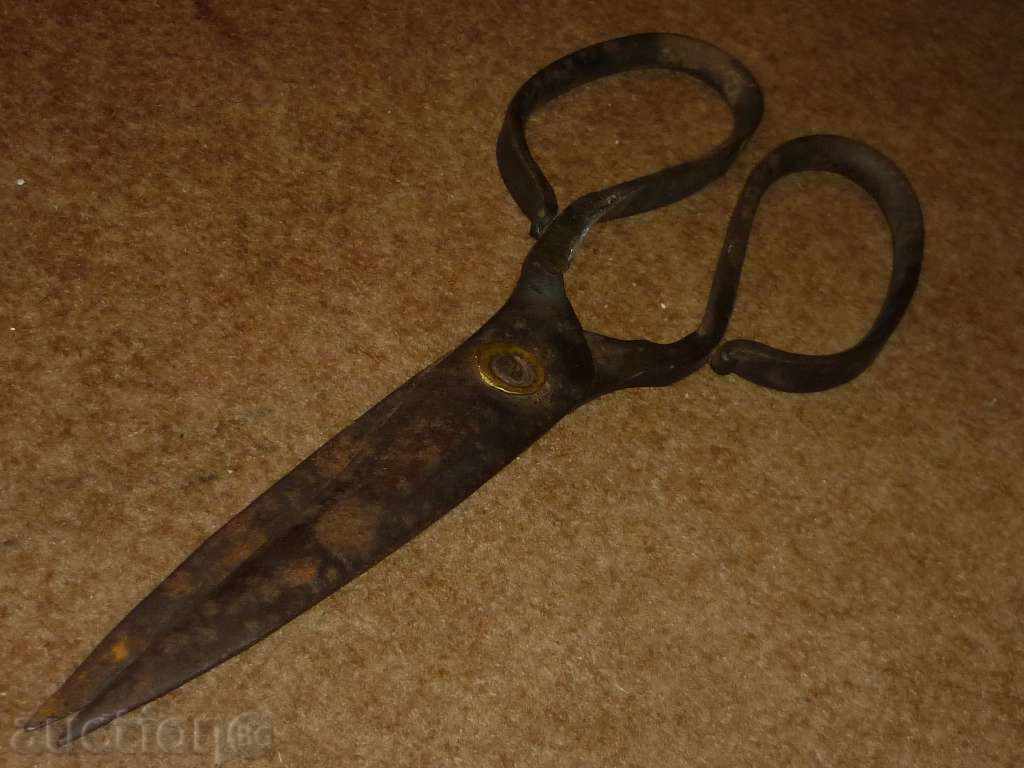 Old forged scissors 4 with price 35.00 BGN | € 17.90 Old forged scissors 4 with price 35.00 BGN | € 17.90