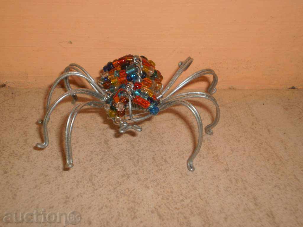 Spider - a figure of wire and sand beads-2 - 5 Spider - a figure of wire and sand beads-2 - 5