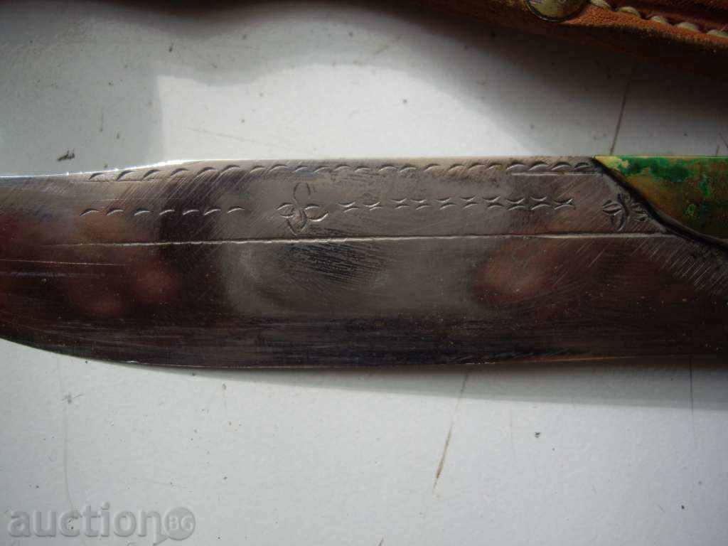 Delivery of Old forged manual knife.