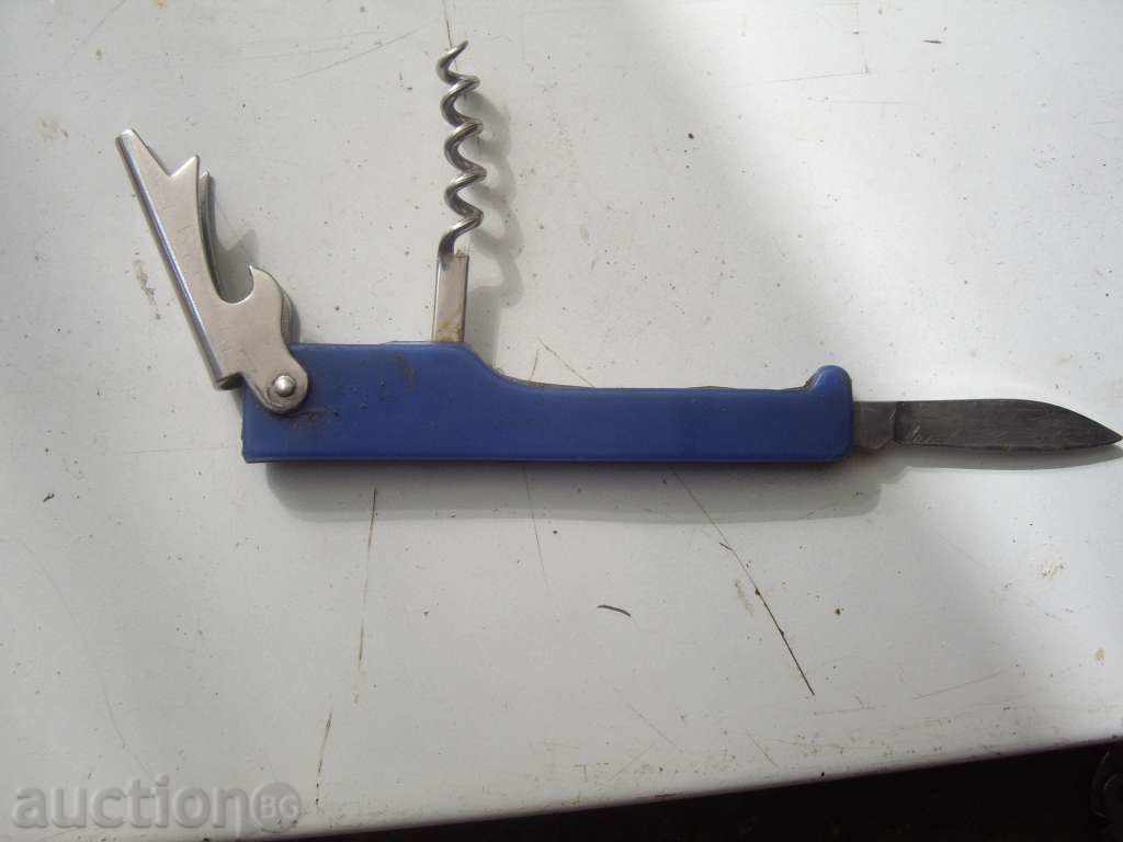 Delivery of An old knife.