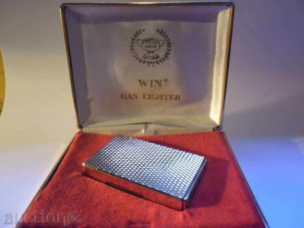 LIGHTER WIN DELUXE GOLD PLATED JAPAN-100% ORIGINAL