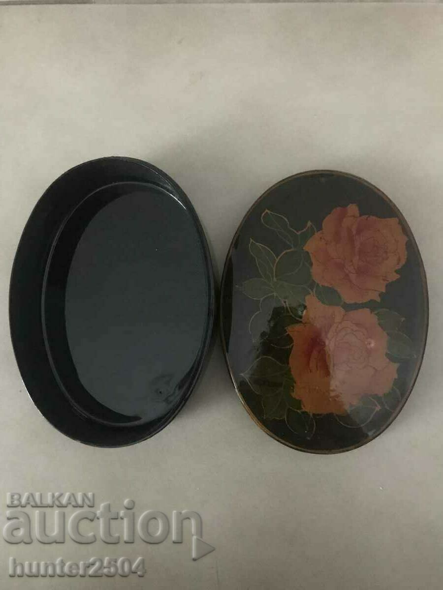 Κουτί-12/8/3 εκ με τιμή 12.95 BGN | € 6.62