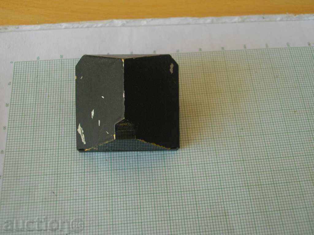 Auction Prizma black from a viewfinder Auction Prizma black from a viewfinder