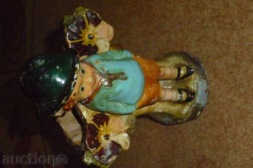 Ceramic fantasy from the beginning of the twentieth century with price 41.00 BGN | € 20.96