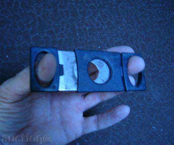 Cigar cutter. with price 5.00 BGN | € 2.56 Cigar cutter. with price 5.00 BGN | € 2.56