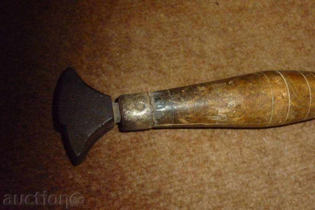 Delivery of Portable anvil Delivery of Portable anvil