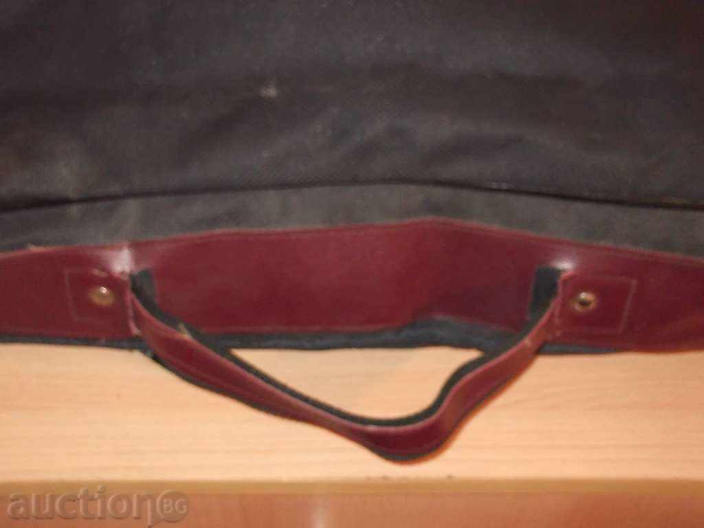 Delivery of 955 old suitcase ... fabric ... Delivery of 955 old suitcase ... fabric ...