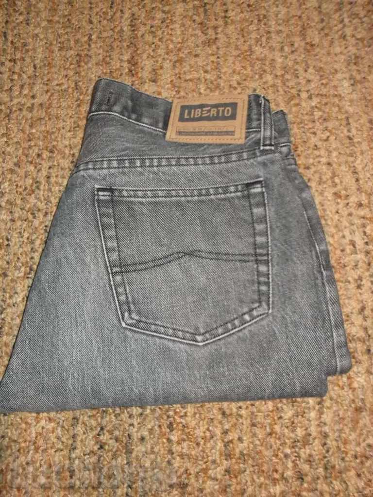 Licitație № 231 blugi copii și tineri LIBERTO- Licitație № 231 blugi copii și tineri LIBERTO-