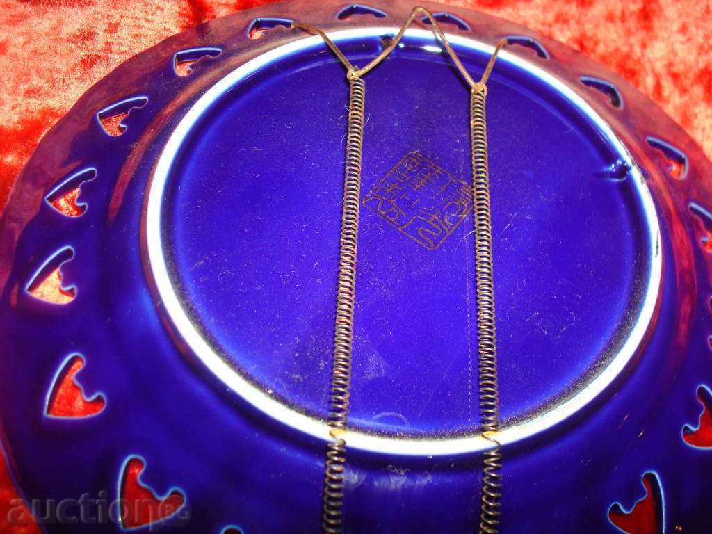 Fountain open-top, chestnut motif, colchic pheasants, diameter 205mm with price 19.95 BGN | € 10.20