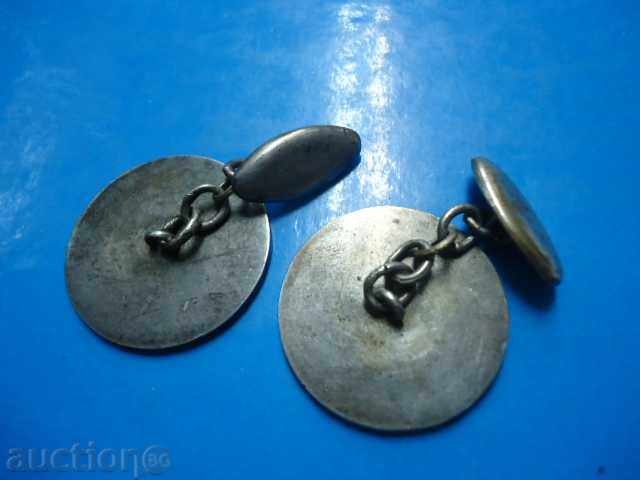 Delivery of Silver antique cufflinks