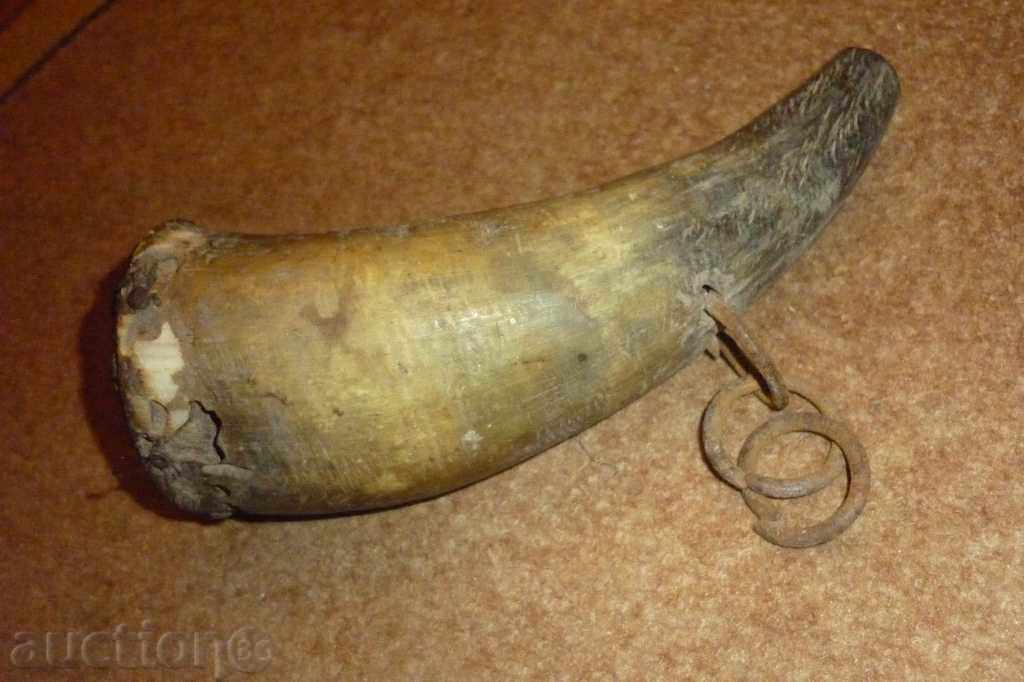 Antique horn powder magazine for rifle, Pishtov - 6 Antique horn powder magazine for rifle, Pishtov - 6