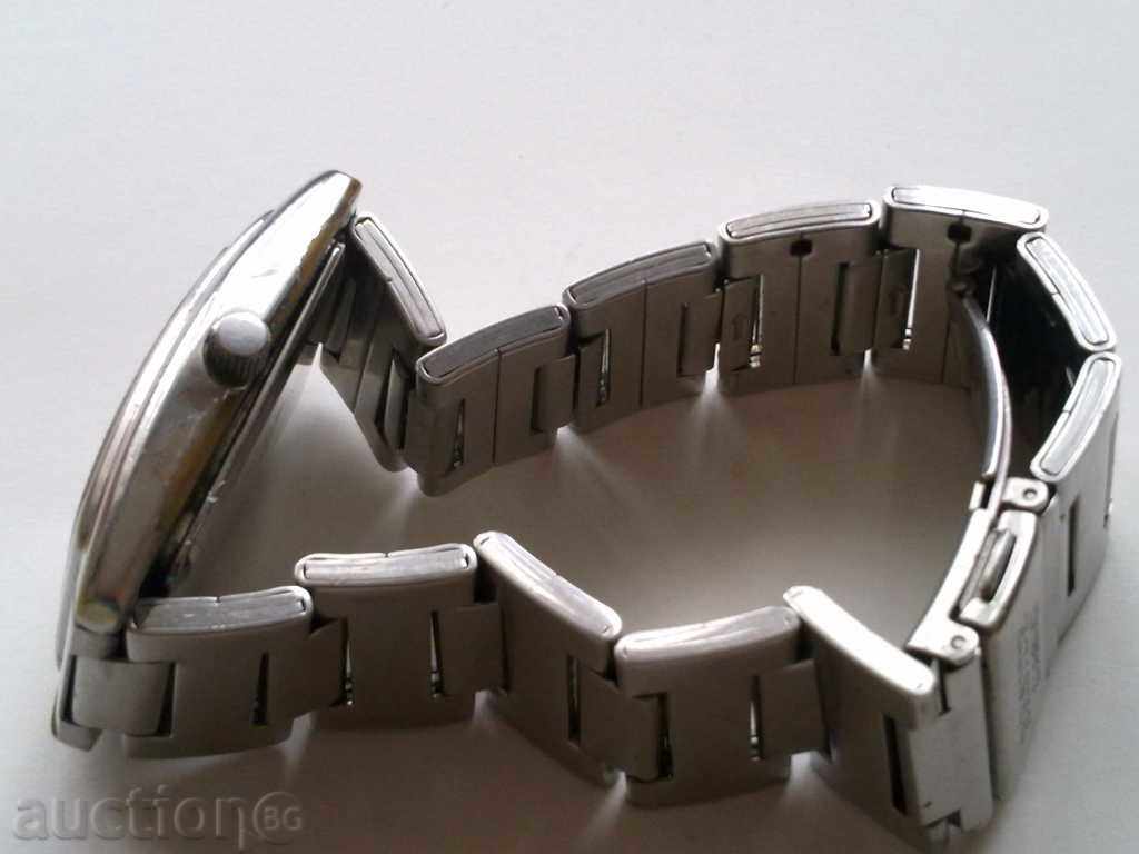 Casio beside with price 10.00 BGN | € 5.11 Casio beside with price 10.00 BGN | € 5.11