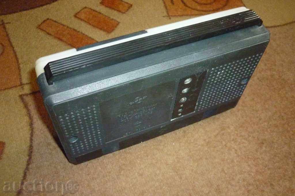 Socialist transistor "ALPINIST" - USSR - 6 Socialist transistor "ALPINIST" - USSR - 6