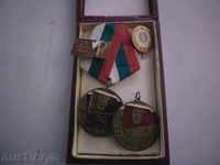 JUNIOR MEDAL-30 YEARS MOV - with and without a carrier- + SAND AND BOX
