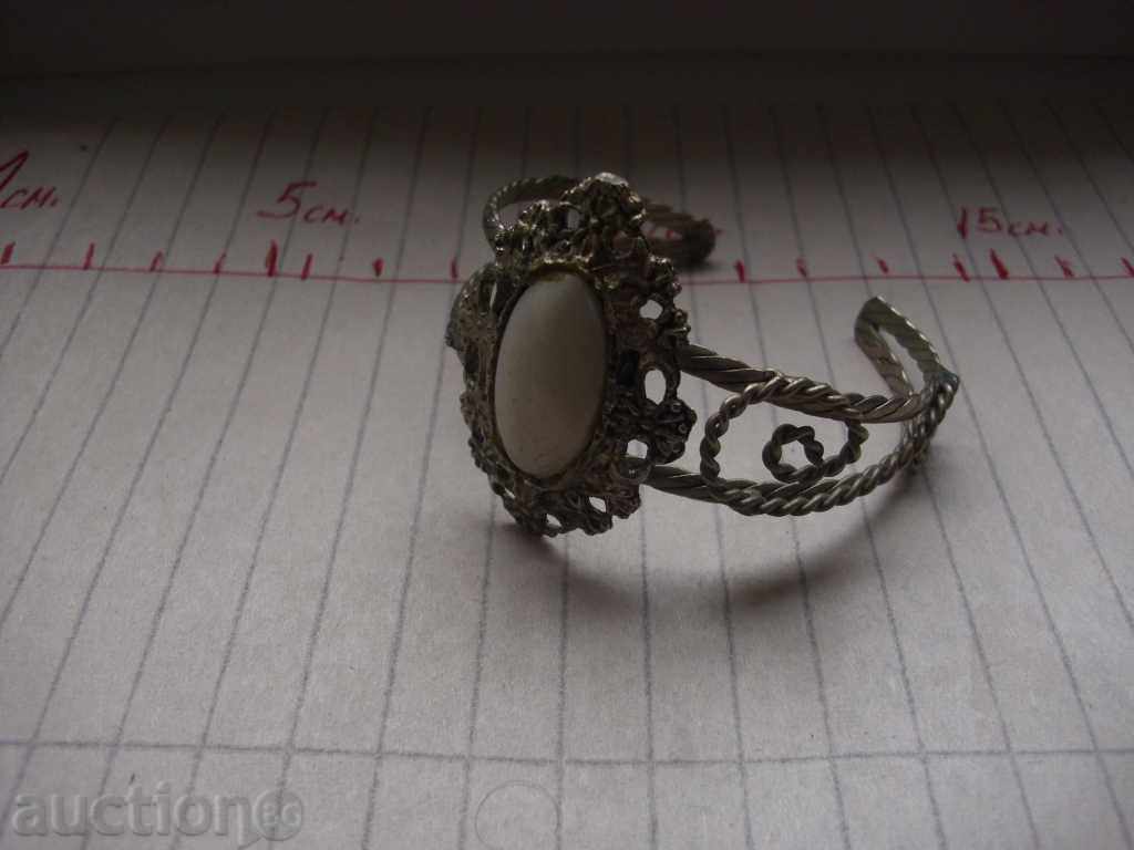 BRACELET with price 5.00 BGN | € 2.56