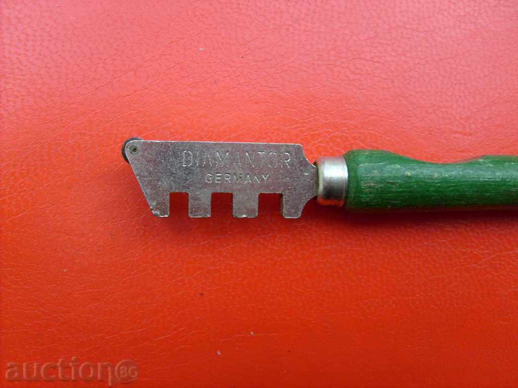 Elmaz-Diamantor Germany with price 5.00 BGN | € 2.56 Elmaz-Diamantor Germany with price 5.00 BGN | € 2.56