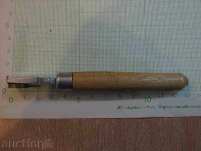 Auction Glass cutter Auction Glass cutter