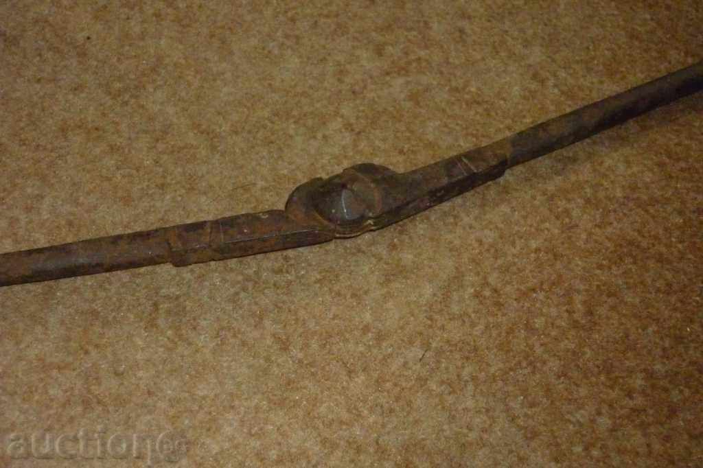 Livrarea busolă veche de atelier Kolaro-fier