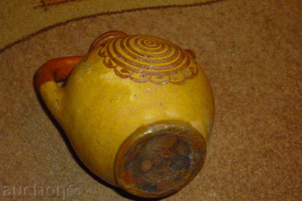 Delivery of Ancient Bulgarian crown, vinegar, pitcher, ceramics Delivery of Ancient Bulgarian crown, vinegar, pitcher, ceramics