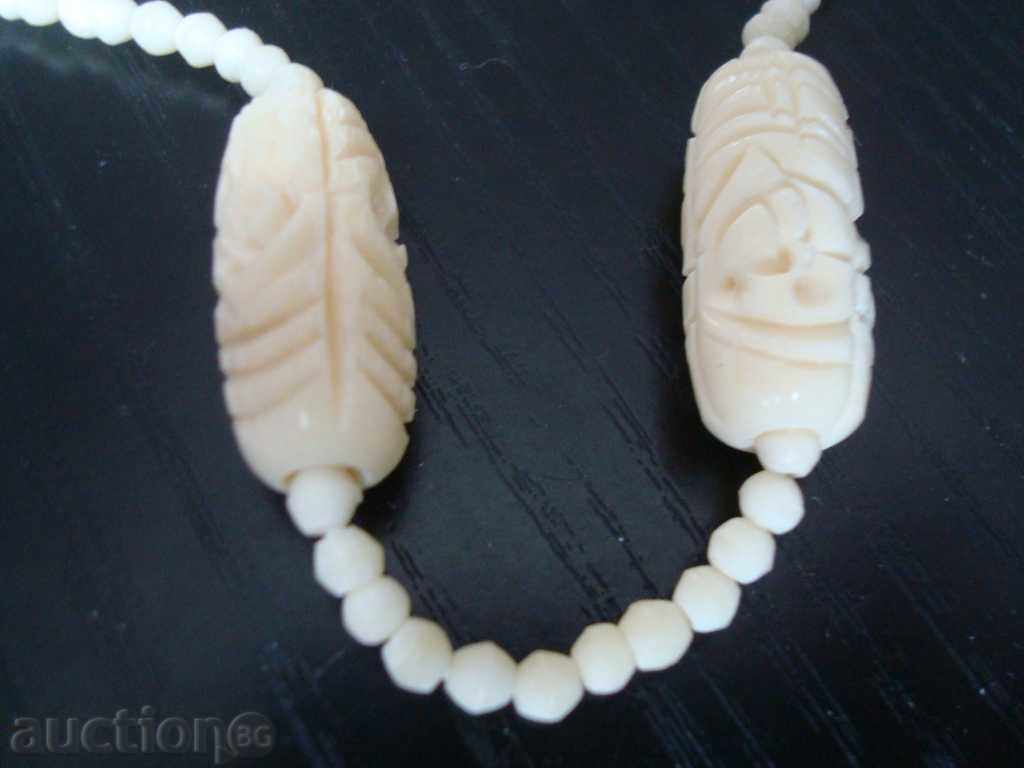 Gerdane (complex) of ivory? or pear bone. with price 24.95 BGN | € 12.76