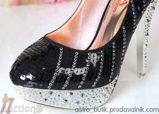 Delivery of Diamond / black / Delivery of Diamond / black /