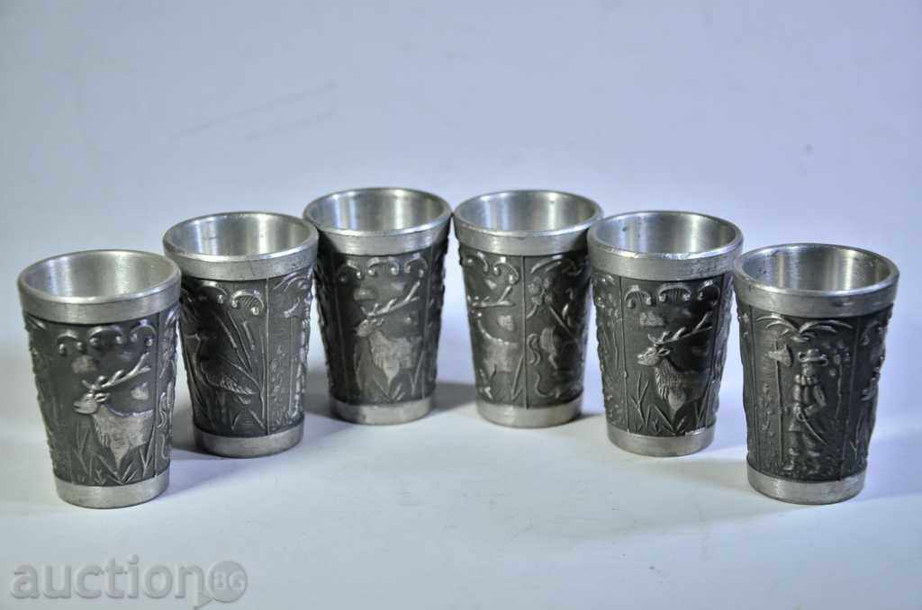 Decorative small zinc cups