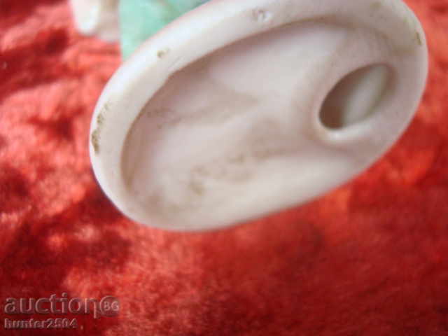 Statuette "Gradinarata" hanging 15 centimeters. Old Germany with a number. with price 39.95 BGN | € 20.43 Statuette "Gradinarata" hanging 15 centimeters. Old Germany with a number. with price 39.95 BGN | € 20.43