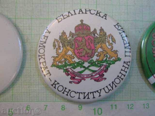 Auction Lot of round badges Auction Lot of round badges