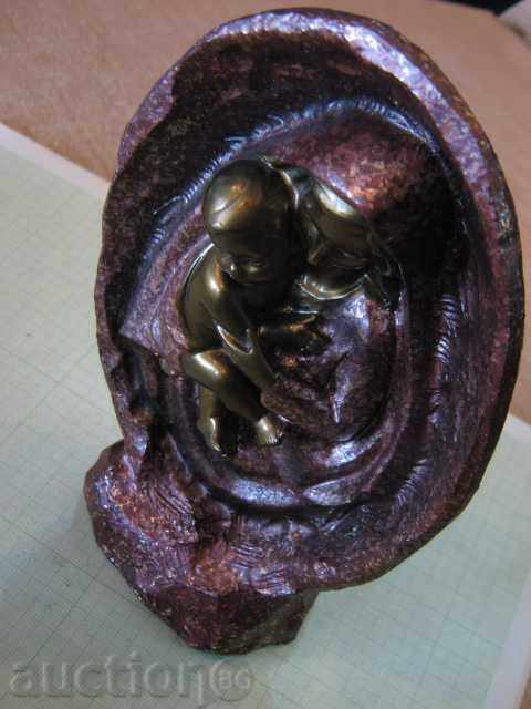Delivery of Plastic "Virgin Mary with the Baby" new