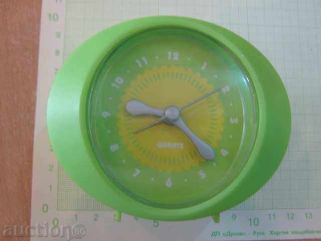 Clock alarm clock quartz working with price 2.00 BGN | € 1.02 Clock alarm clock quartz working with price 2.00 BGN | € 1.02