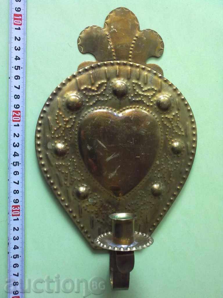 Auction BRUSSELS-BRONZE - FOR THE WALL Auction BRUSSELS-BRONZE - FOR THE WALL