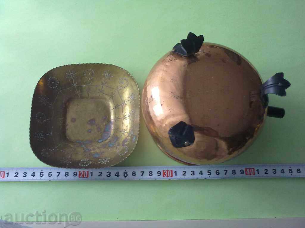 Delivery of LOT DECORATIVE VESSELS-BRONZE AND HONEY Delivery of LOT DECORATIVE VESSELS-BRONZE AND HONEY