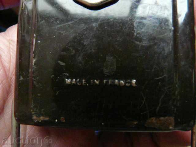 Аукцион Френско военно фенерче Аукцион Френско военно фенерче