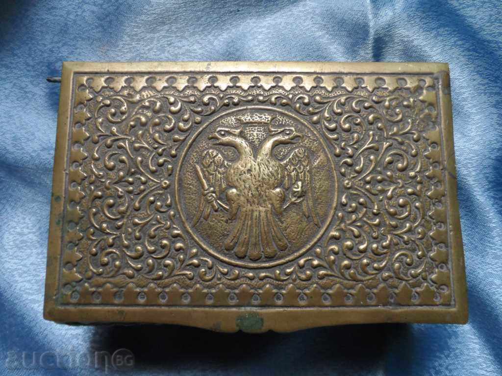 стара кутия стара кутия