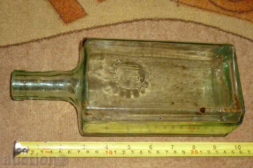 An old bottle, a bottle, a glass, a tamarind, a jar - 6 An old bottle, a bottle, a glass, a tamarind, a jar - 6