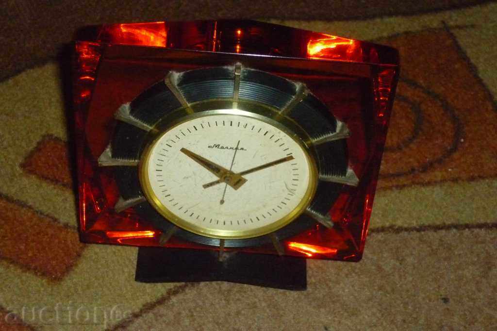 Доставка на Настолен часовник "МЪЛНИЯ", соц реализъм, будилник Доставка на Настолен часовник "МЪЛНИЯ", соц реализъм, будилник