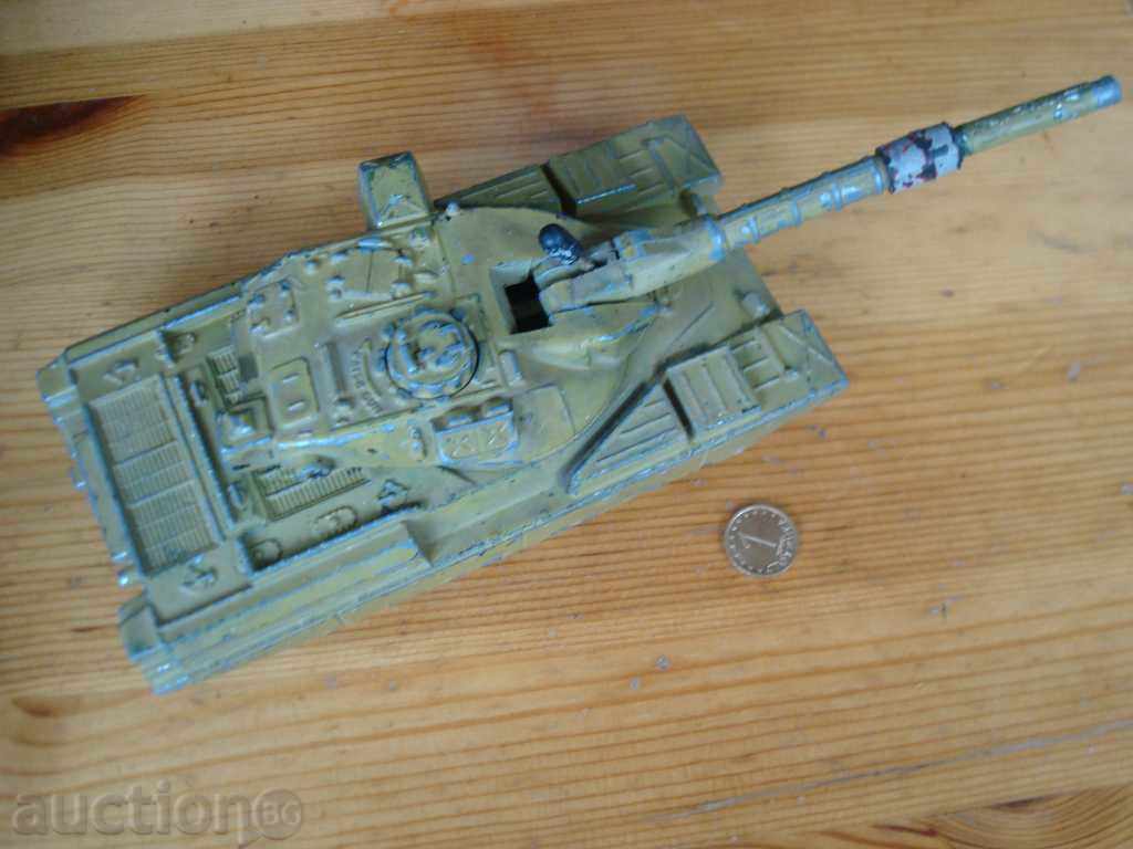TANK, model, metal "SHIEFTAIN TANK" Dinky toys, ENGLAND with price 39.95 BGN | € 20.43 TANK, model, metal "SHIEFTAIN TANK" Dinky toys, ENGLAND with price 39.95 BGN | € 20.43