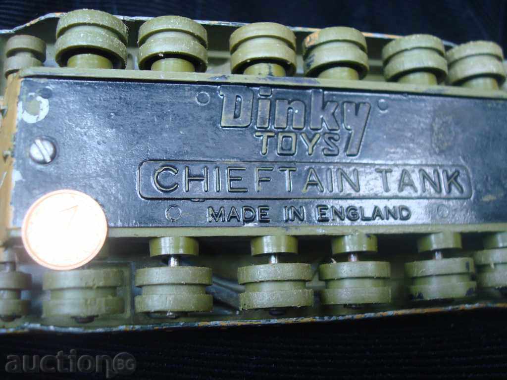 Auction TANK, model, metal "SHIEFTAIN TANK" Dinky toys, ENGLAND Auction TANK, model, metal "SHIEFTAIN TANK" Dinky toys, ENGLAND