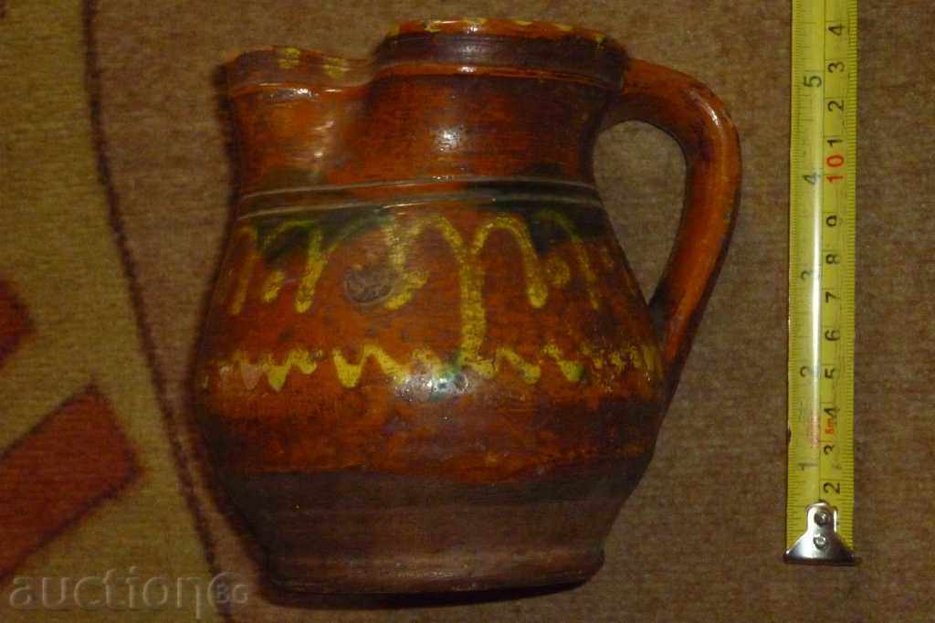Delivery of Ancient clay pot, jug, ceramic, jug, pot Delivery of Ancient clay pot, jug, ceramic, jug, pot