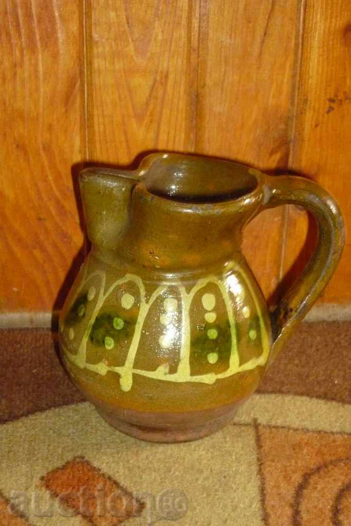 Старинен глинен крондир, каничка, керамика, кана, гърне с цена 139.00 лв. | € 71.07 Старинен глинен крондир, каничка, керамика, кана, гърне с цена 139.00 лв. | € 71.07