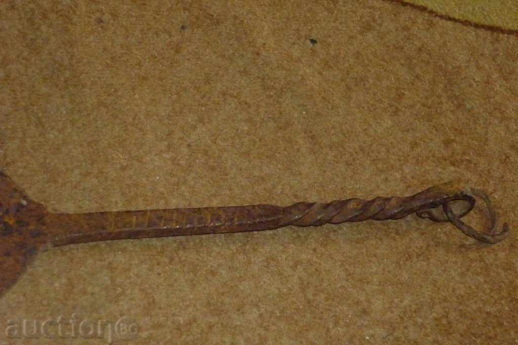 Παράδοση Skims, ugribki, σπάτουλες, ugribka, σφυρήλατο σίδερο