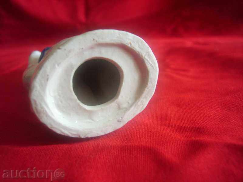 Delivery of Sell a porcelain figure Delivery of Sell a porcelain figure