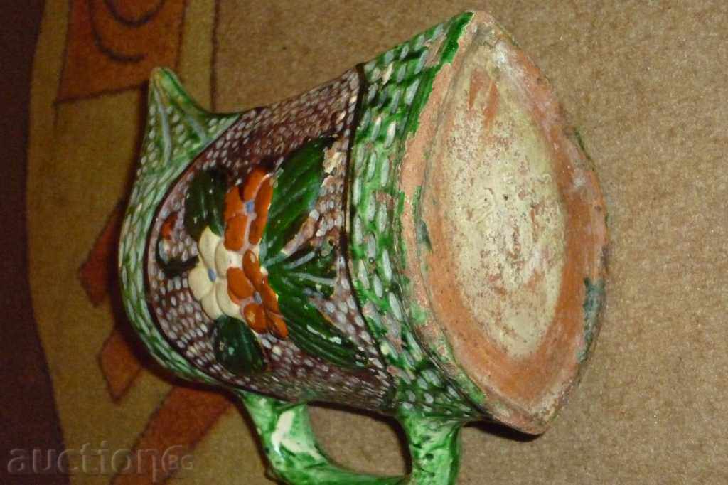 Auction Trojan pottery jug, pot, jar Auction Trojan pottery jug, pot, jar