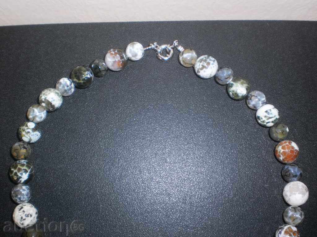 Auction A natural sardalite-dominating green Auction A natural sardalite-dominating green