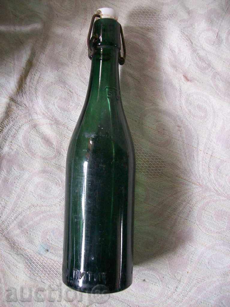 Sticlă „imitație băutură moale“ 5 dl