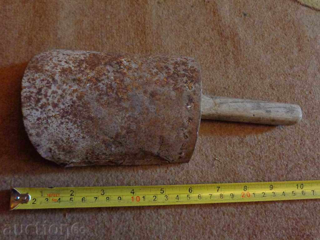 Old grain blade, wooden with price 29.00 BGN | € 14.83 Old grain blade, wooden with price 29.00 BGN | € 14.83