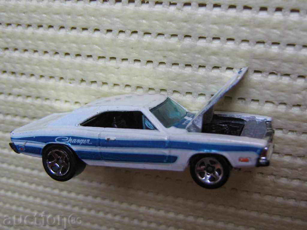 Auction MINI - CAR "DODGE" Auction MINI - CAR "DODGE"