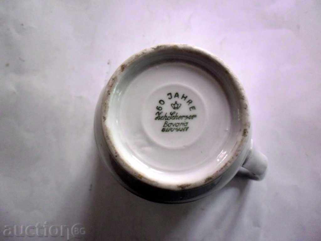 Delivery of CHRISTMAS GERMAN PORCELAIN - 60 YEARS - BAVARIA Delivery of CHRISTMAS GERMAN PORCELAIN - 60 YEARS - BAVARIA