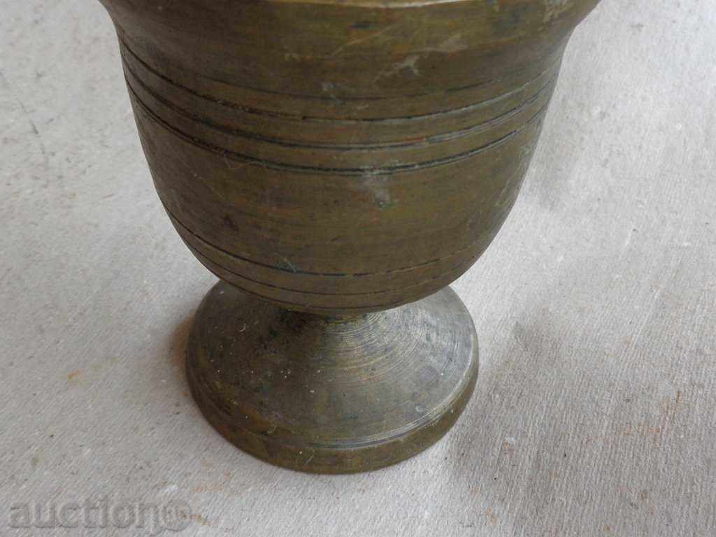 Delivery of Large old bronze mortar, mortar, hammer Delivery of Large old bronze mortar, mortar, hammer