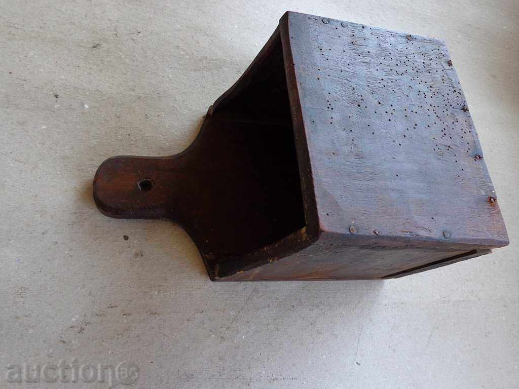 Very old spoon, wooden, box for spoon with price 40.00 BGN | € 20.45 Very old spoon, wooden, box for spoon with price 40.00 BGN | € 20.45